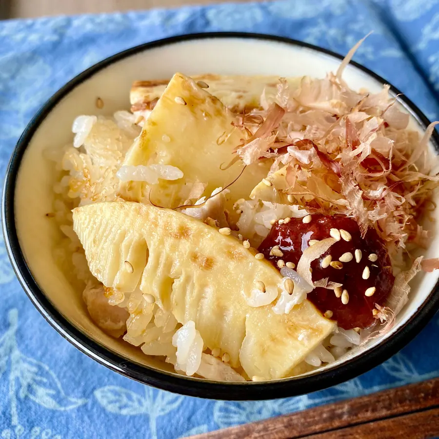 香ばしく焼いたタケノコと鶏むね肉の焚き込みご飯 の作り方 5