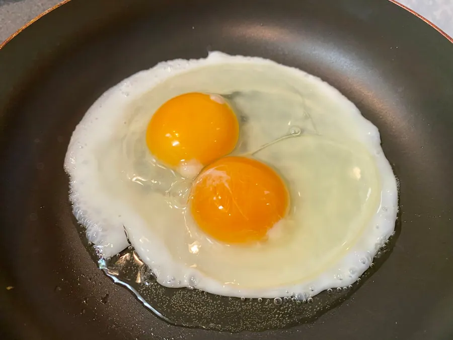 極弱火でじっくり焼いた目玉焼き