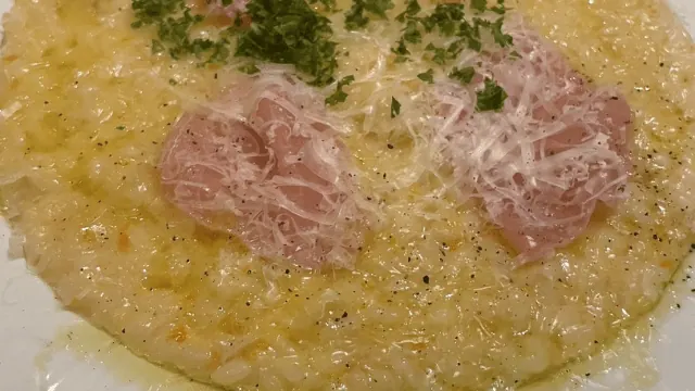 生ハムとパルミジャーノのリゾット の作り方 1